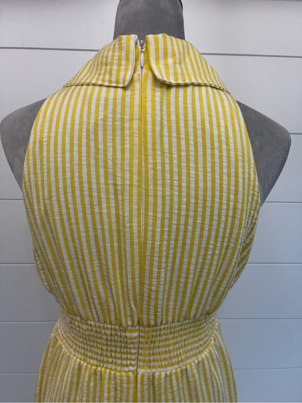 Maison Tara Seersucker Striped Halter
Jumpsuit Sz 8 NWOT/0351 - Picture 7 of 13
